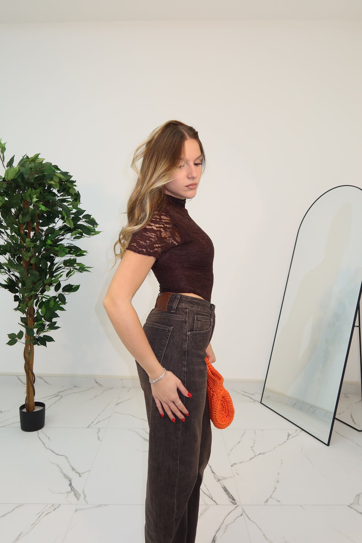 BODY ADELINE BROWN